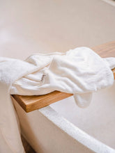 Load image into Gallery viewer, Hooded Towel - Ivory