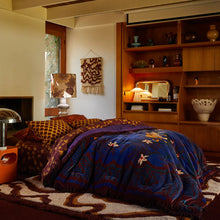 Load image into Gallery viewer, Andrea Velvet Bedcover