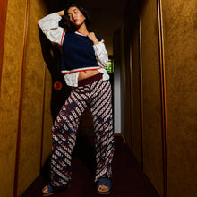 Load image into Gallery viewer, Eleni Knit Vest - Ink