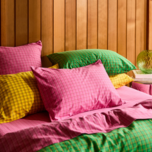 Load image into Gallery viewer, Cosmin Cotton Pillowcase Set - Pansy