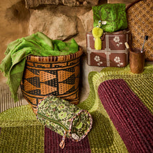 Load image into Gallery viewer, Magnolia Makeup Bag - Cactus