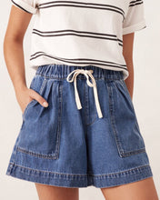 Load image into Gallery viewer, Relaxed Everyday Short - Indigo