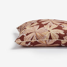 Load image into Gallery viewer, Mave Cushion - Hazelnut