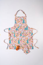 Load image into Gallery viewer, Lyon Linen Apron