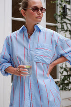 Load image into Gallery viewer, Peta Oversized Shirt - Fresh Blue/Red Stripe