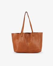 Load image into Gallery viewer, Akasha Leather Tote - Tan