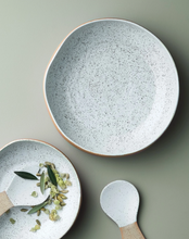 Load image into Gallery viewer, Garden To Table Salad Bowl - 27.5cm