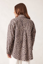 Load image into Gallery viewer, Bobbi Side Pocket Jacket - Leopard Print