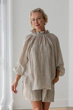 Load image into Gallery viewer, Lulu Reversible Linen Top - Natural
