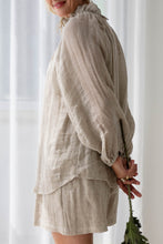Load image into Gallery viewer, Lulu Reversible Linen Top - Natural