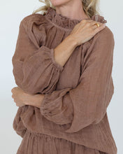 Load image into Gallery viewer, Lulu Reversible Linen Top - Clay