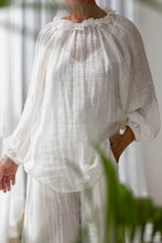 Load image into Gallery viewer, Lulu Reversible Linen Top - Off White