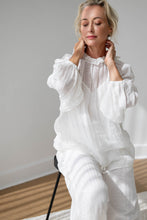 Load image into Gallery viewer, Lulu Reversible Linen Top - Off White