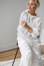 Load image into Gallery viewer, Lulu Reversible Linen Top - Off White