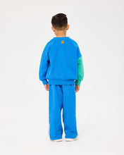 Load image into Gallery viewer, Be Kind Sweatshirt