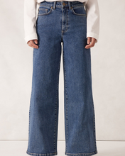 Load image into Gallery viewer, Evie Wide Leg Jean - Fresh Indigo