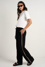 Load image into Gallery viewer, Confidant Stripe Crepe Wide Pants