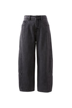 Load image into Gallery viewer, Darted Tapered Barrel Jean - Faded Black