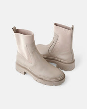 Load image into Gallery viewer, Muse Leather Boot - Nude