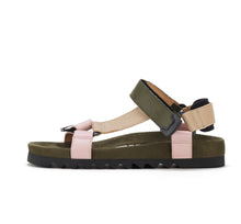 Load image into Gallery viewer, Sandal Tooth Wedge - Blush Camo