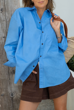Load image into Gallery viewer, Peta Oversized Shirt - Amalfi Blue