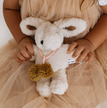 Load image into Gallery viewer, Beatrice Rabbit