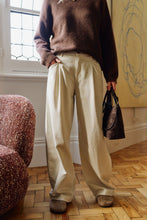 Load image into Gallery viewer, Gemma Pleated Pant - Eggshell