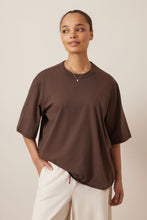Load image into Gallery viewer, Luna Relaxed Tee - Brunette