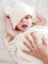 Load image into Gallery viewer, Hooded Towel - Ivory