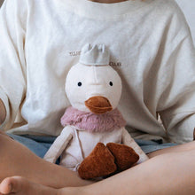 Load image into Gallery viewer, Wanda Duck