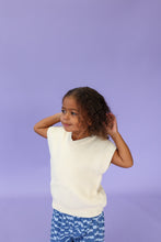 Load image into Gallery viewer, Chunky Rib V-Neck Vest - Milk
