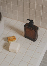 Load image into Gallery viewer, HAND AND BODY WASH | ISTANBUL | AMBER 300ML
