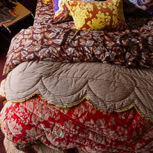 Load image into Gallery viewer, Hazel Scalloped Velvet Bedcover
