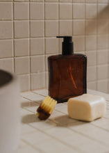 Load image into Gallery viewer, HAND AND BODY WASH | SAINT-RAPHAËL | AMBER 300ML
