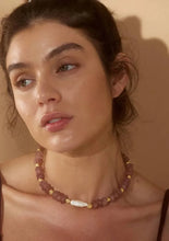 Load image into Gallery viewer, ROSARA Necklace
