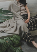 Load image into Gallery viewer, MERINO WOOL THROW | LATTE/GREY
