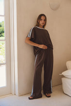 Load image into Gallery viewer, Spain Tee - Chocolate
