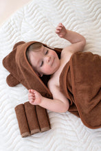 Load image into Gallery viewer, Hooded Towel
