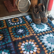 Load image into Gallery viewer, Granny Square Throw-Kingfisher

