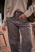 Load image into Gallery viewer, Harper Barrel Jean

