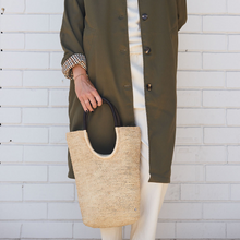 Load image into Gallery viewer, Faly Bag - Medium, Natural
