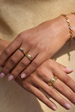Load image into Gallery viewer, Piper Cluster Gold Ring

