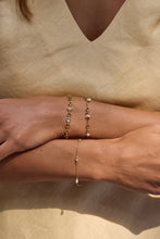 Load image into Gallery viewer, Soleil Pearl Gold Bracelet

