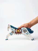 Load image into Gallery viewer, Paloma Horse Wall Tile - White
