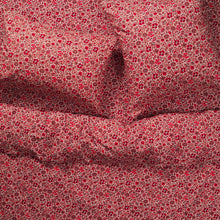 Load image into Gallery viewer, Magnolia Cotton Pillowcase Set - Poppy
