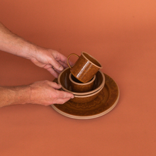 Load image into Gallery viewer, Camp Enamel Set - Toffee
