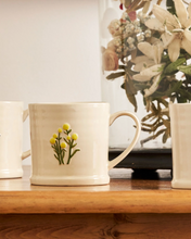 Load image into Gallery viewer, Favourite Things Mug - Billy Buttons
