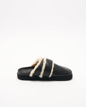 Load image into Gallery viewer, Maz Leather Mule - Black
