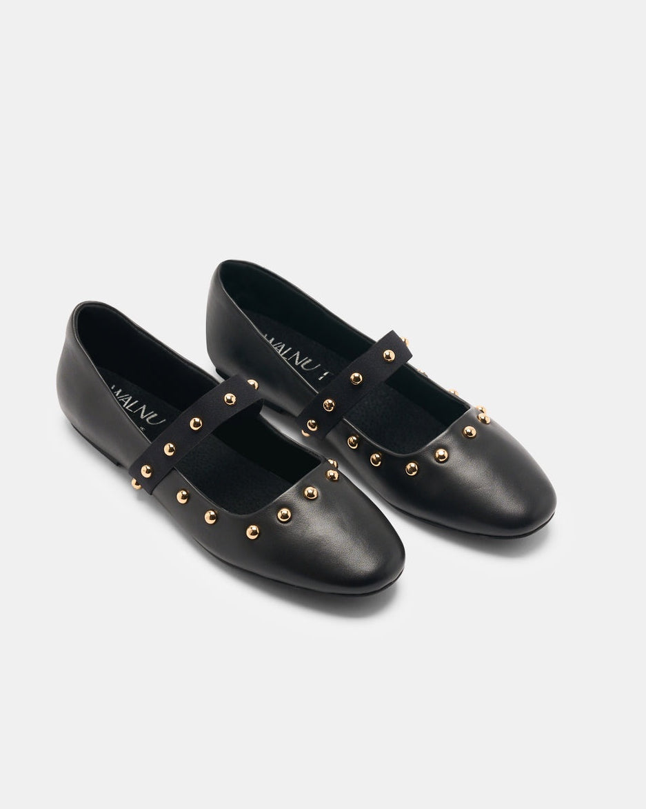 Blakely Leather Flat
