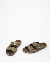 Load image into Gallery viewer, Leather Rivets Sandals - Khaki
